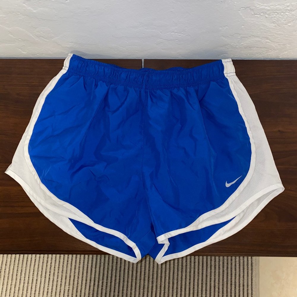Royal blue/white nike tempo shorts size L